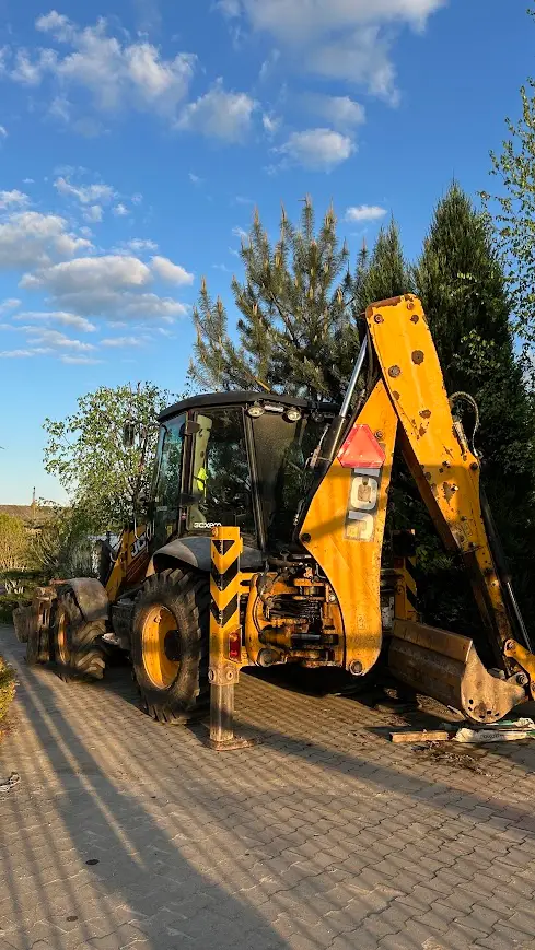 usługi koparko-ładowarką